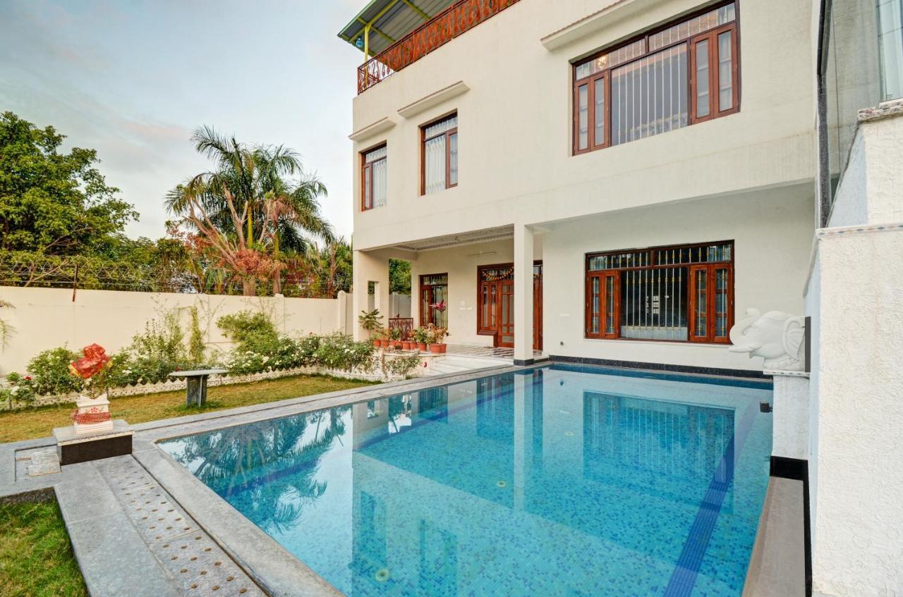 Hotel Karohi Villa อุเดเปอร์ ภายนอก รูปภาพ