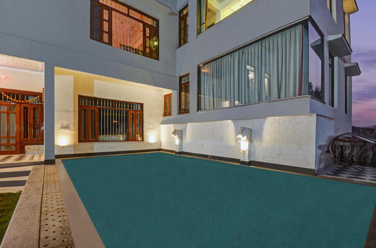 Hotel Karohi Villa อุเดเปอร์ ภายนอก รูปภาพ